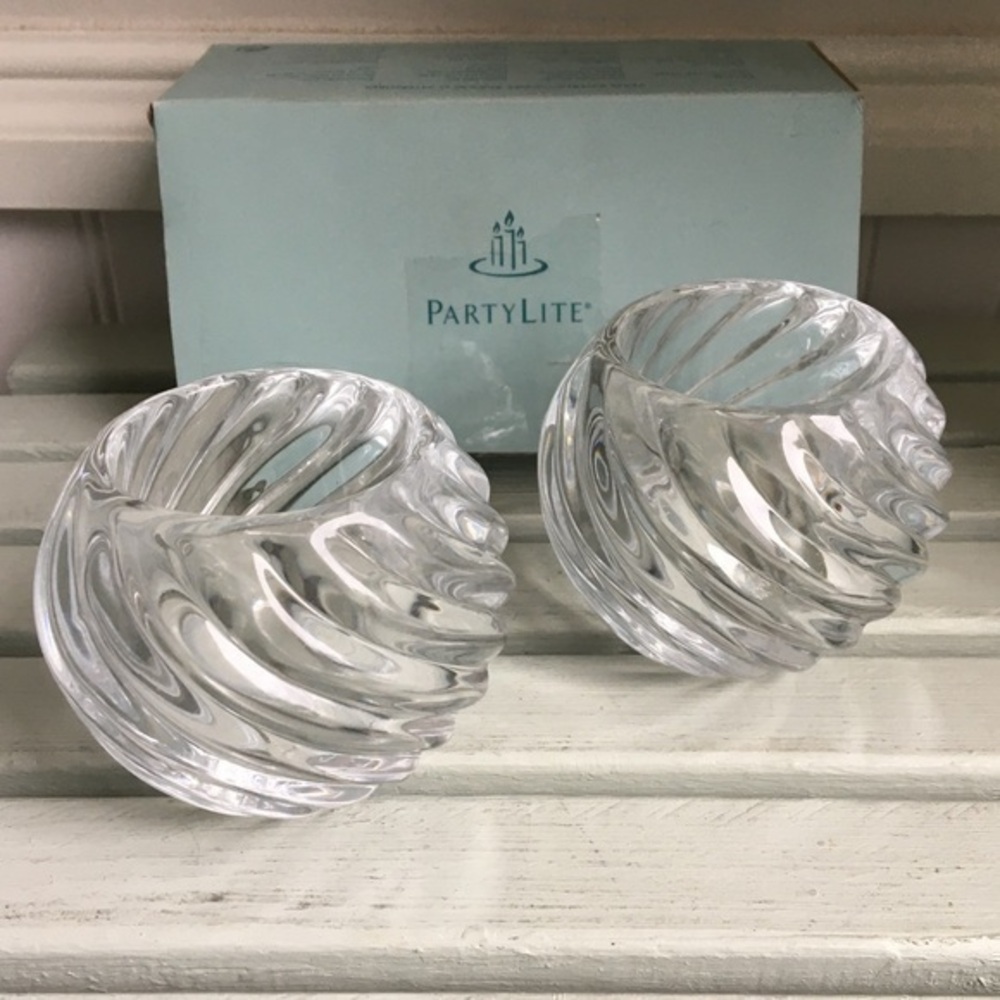 PartyLite Illusions Votive Tea Light Holders Clear Swirled Glass